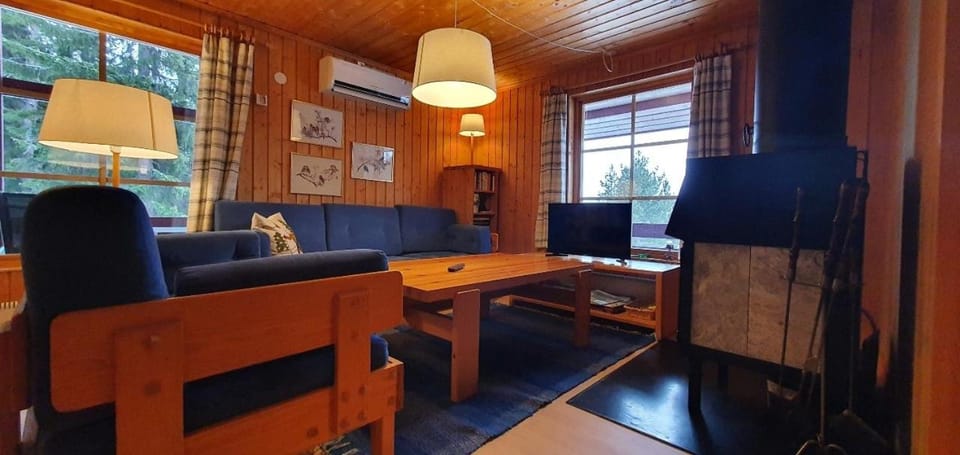 Sauna | Wi-Fi | Terrace | Wood stove | Cable TV House in Sweden