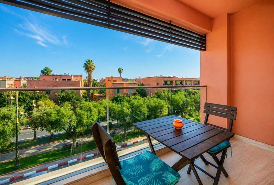 Property building, Balcony/Terrace
