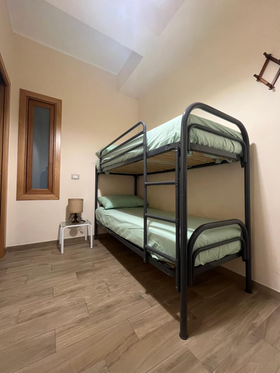 bunk bed
