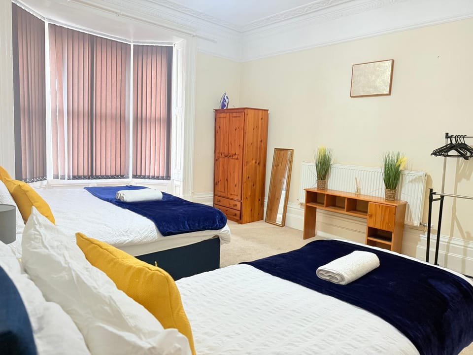 Cozy Haven Near Leicester University and General Hospital Apartment in Leicester