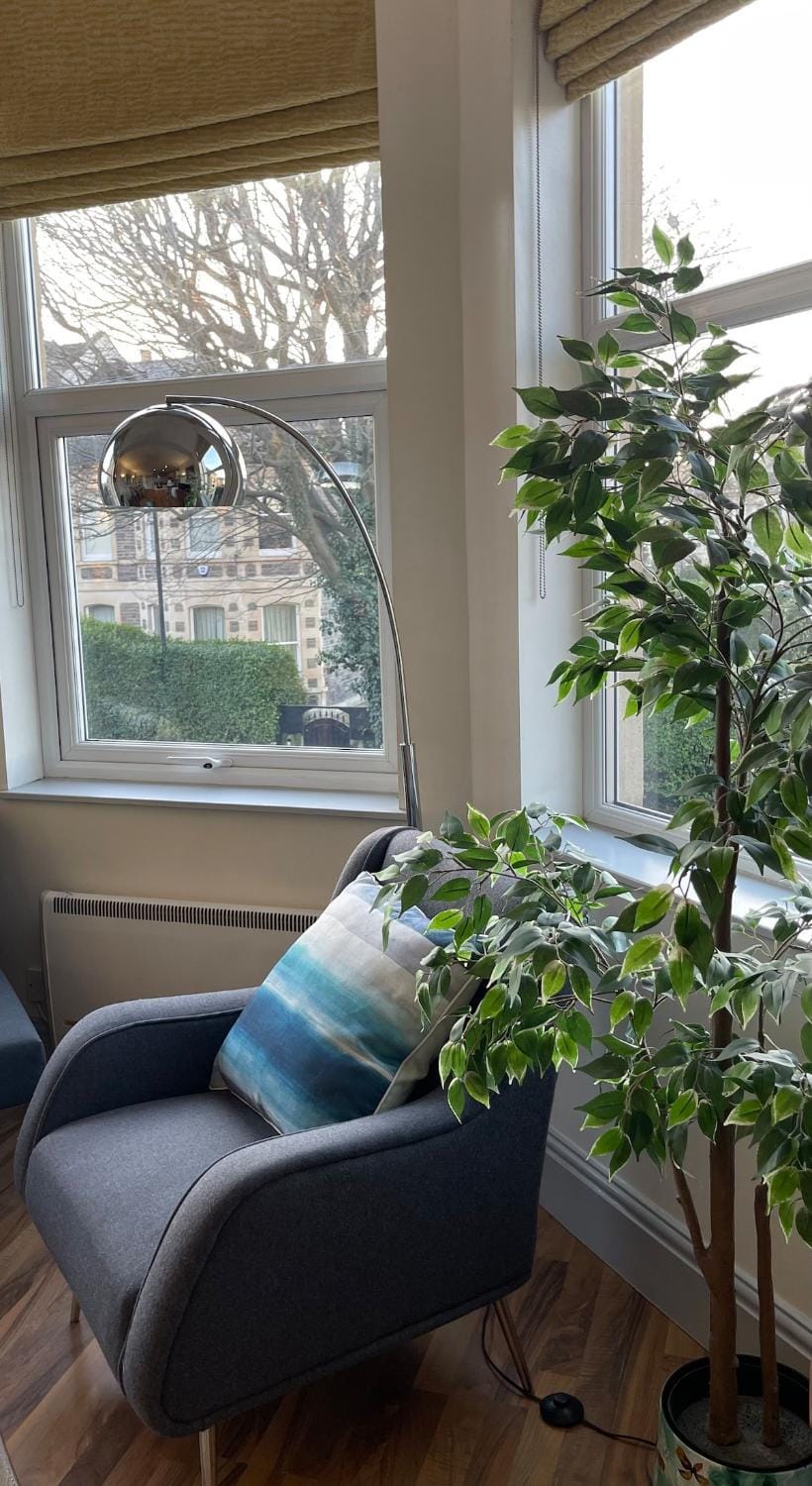 Delightful airy apartment in leafy St Andrews Apartment in Bristol