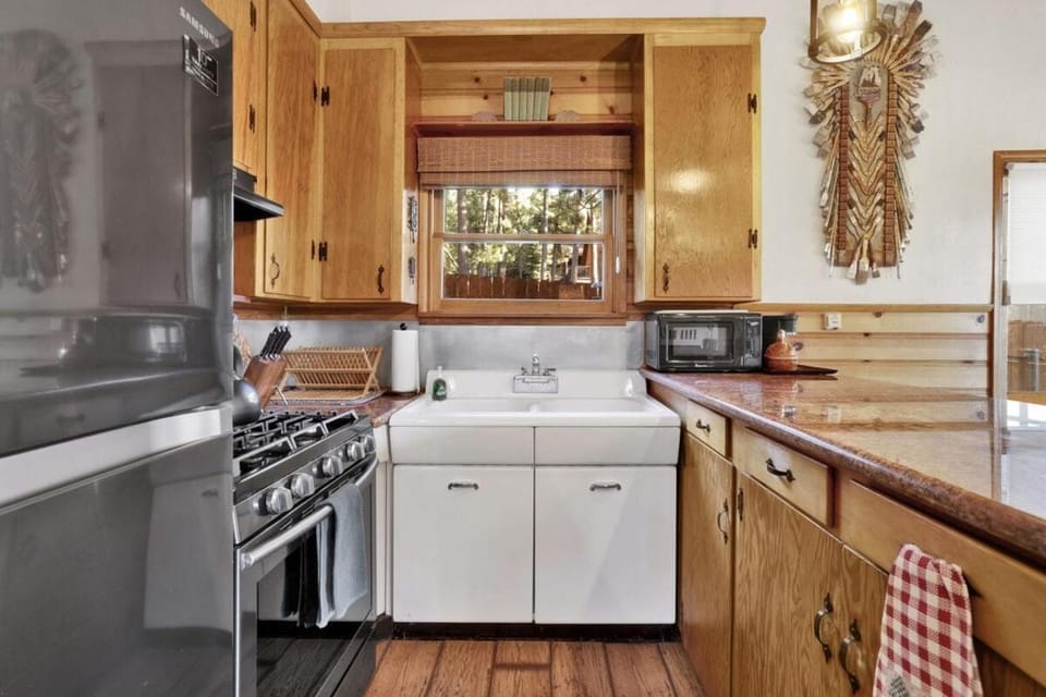The Nest on Towne Trail by Big Bear Vacations House in Big Bear