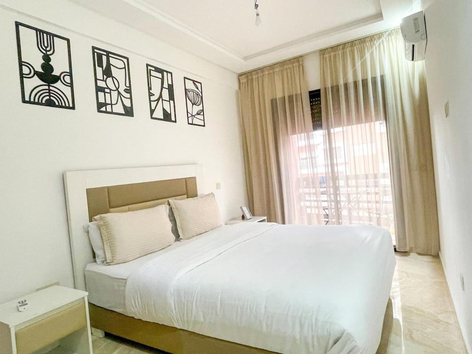 Luxury Aprt 2 bedrooms Pool Hivernage City Centre Apartment in Marrakesh