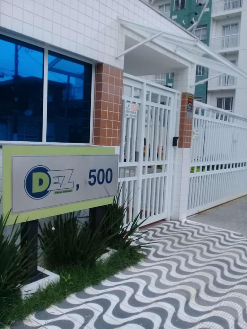 Apartamento praia ocian Apartment in State of São Paulo