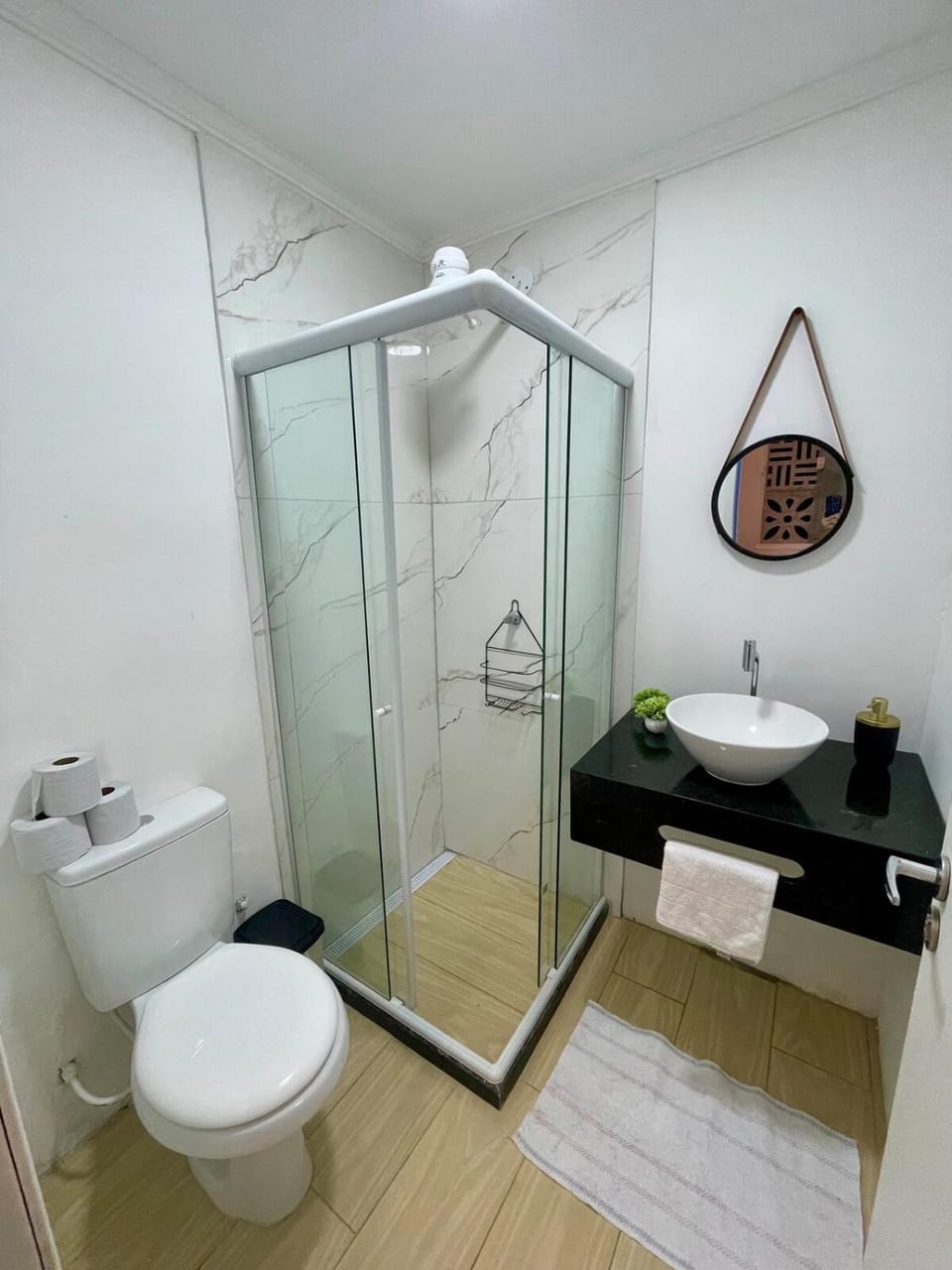 Shower, Bathroom, towels