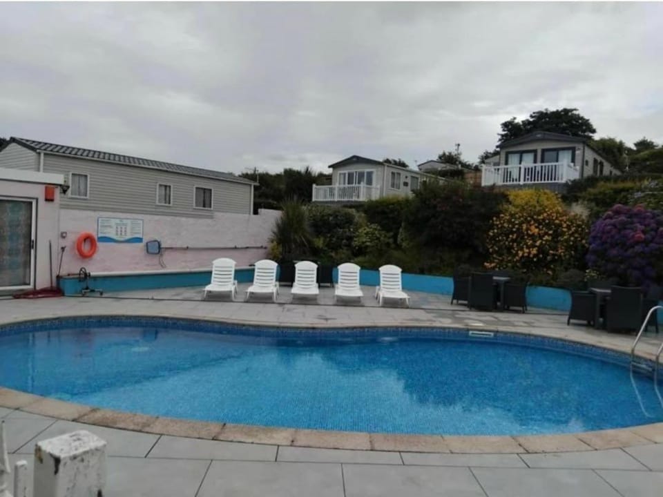 2 Vale Park Campground/ 
RV Resort in Fishguard Holiday Park