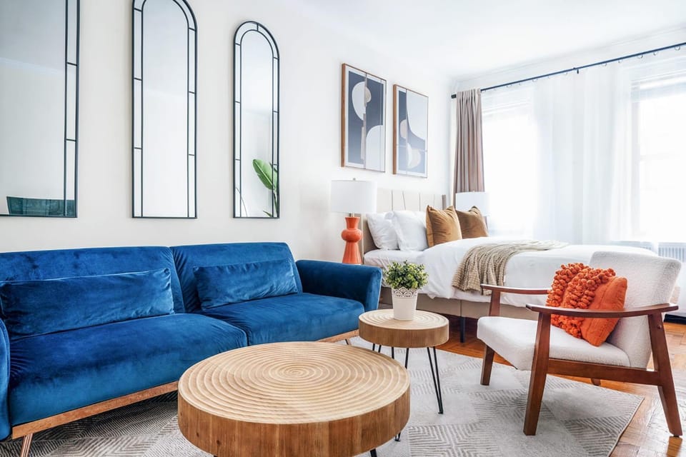 105-2C XL Studio Prime location Apartment in Lower Manhattan