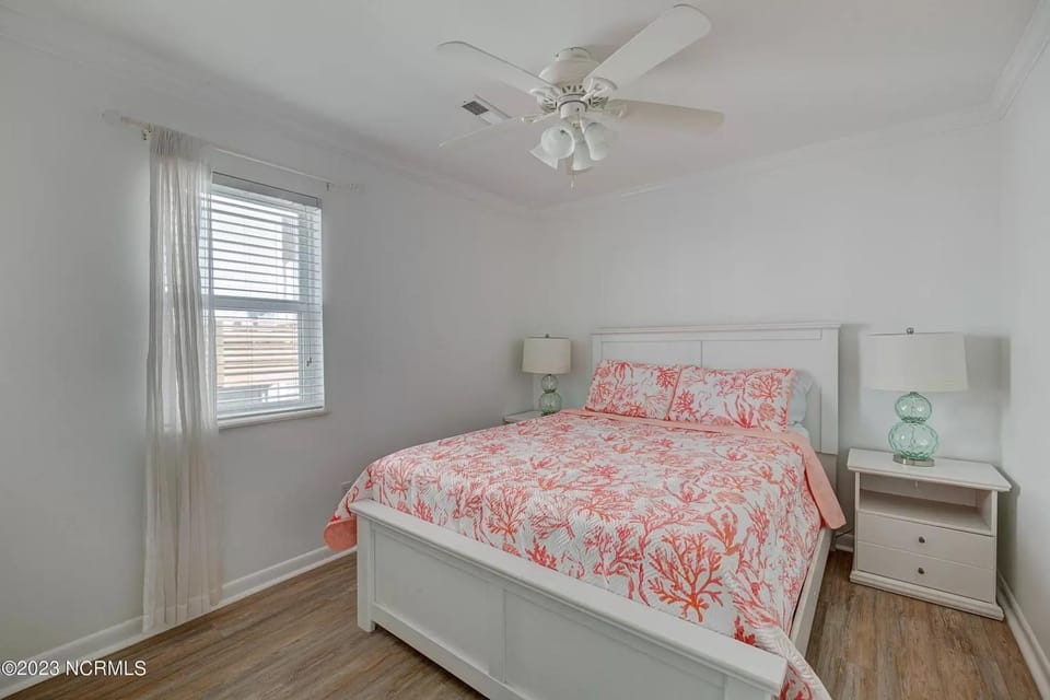 Sandy Lu #1 House in Surf City