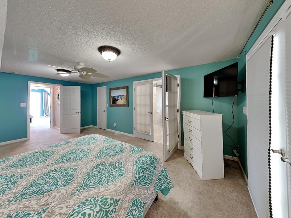 Sandy Lu #1 & #2 House in Surf City