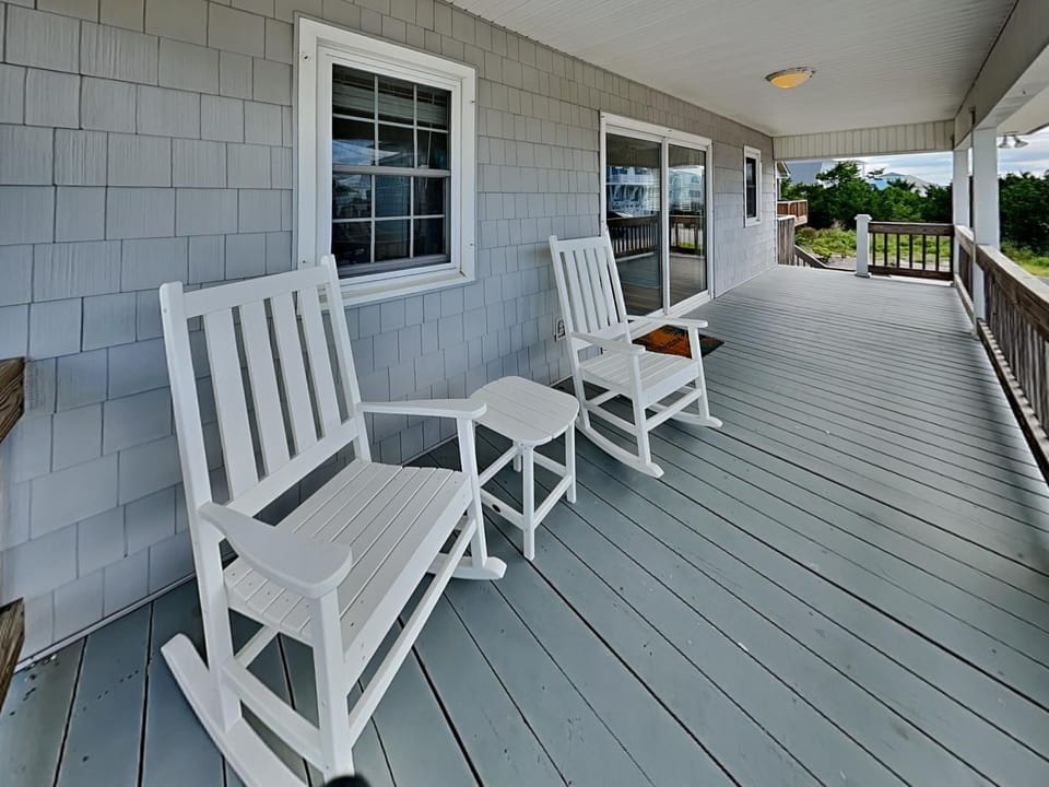 The Sassy Sea Turtle House in Topsail Beach
