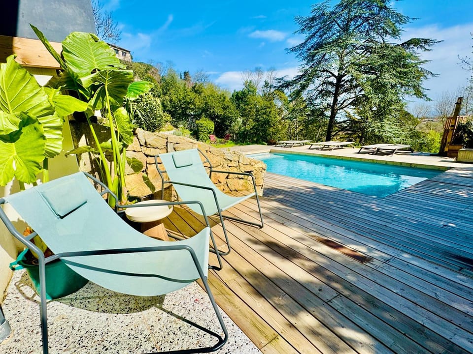Natural landscape, Garden, Garden view, Pool view, Swimming pool