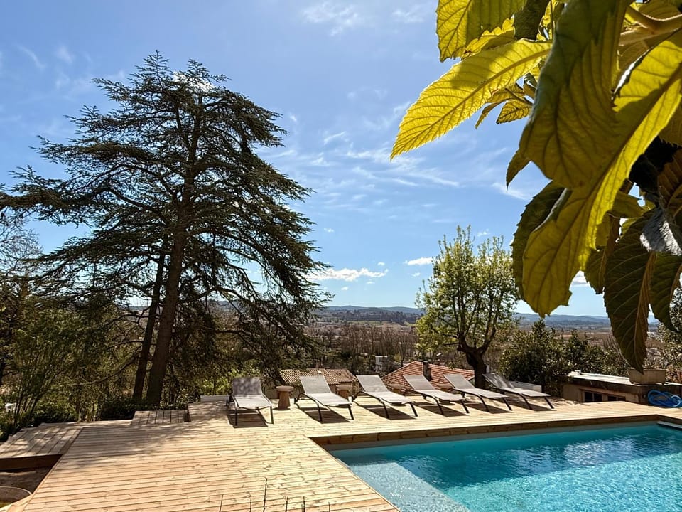 Balcony/Terrace, Swimming pool