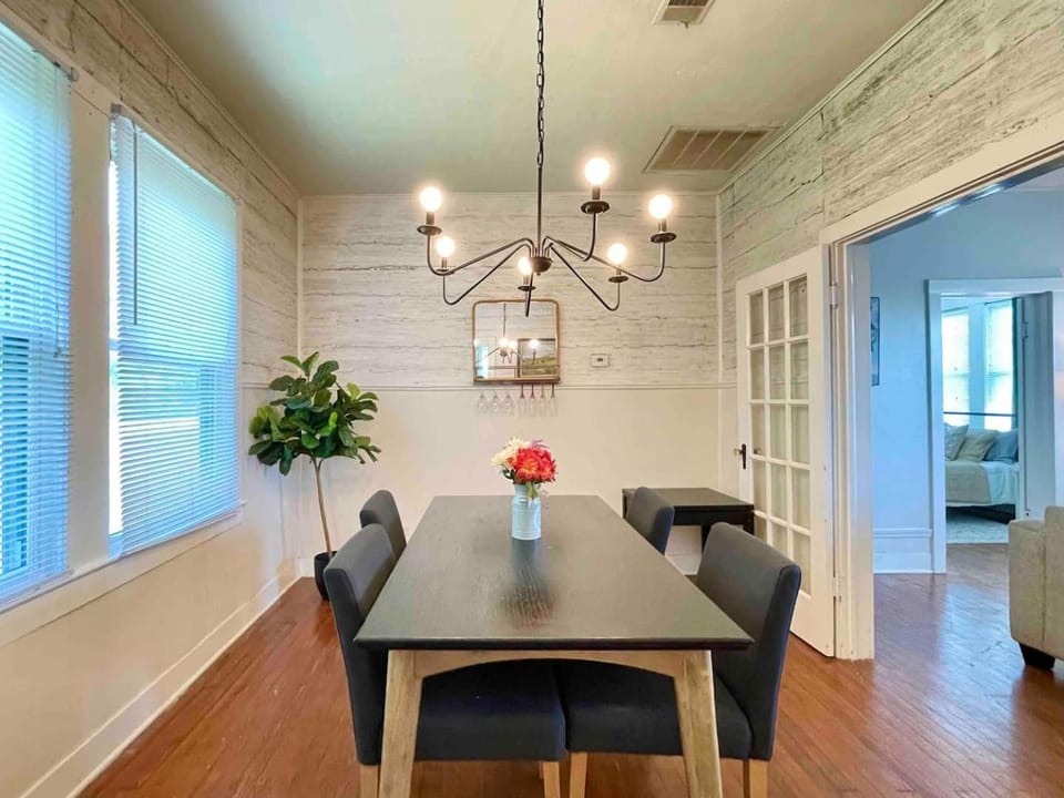 Historic & Chic Beaumont Getaway House in Beaumont