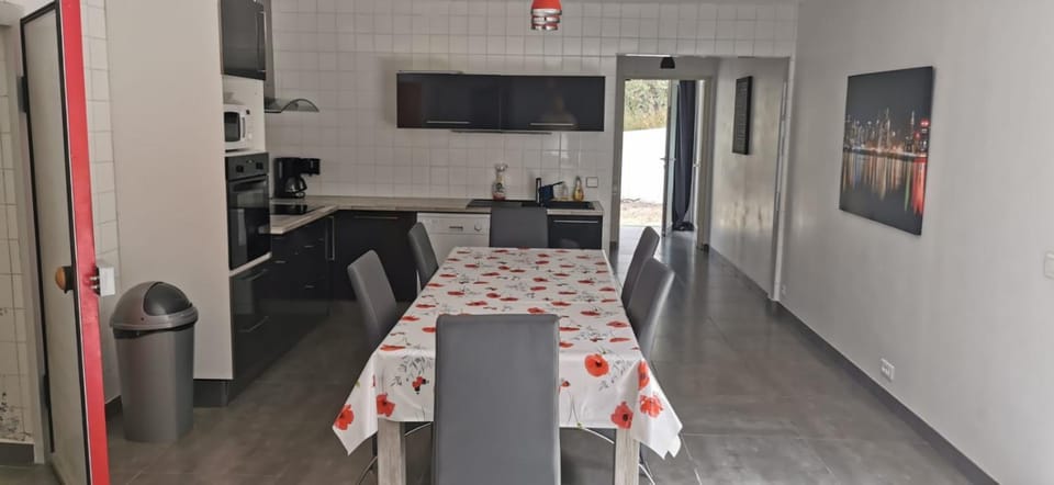 Plain pied idéalement situé House in Zonza