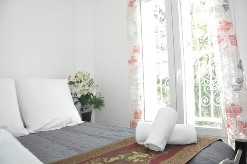 Charming Apartment Near Paris Apartment in Vitry-sur-Seine