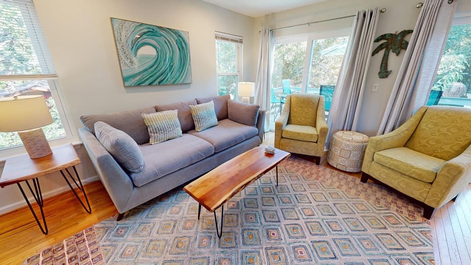 Flip Flop Casual House in Folly Beach