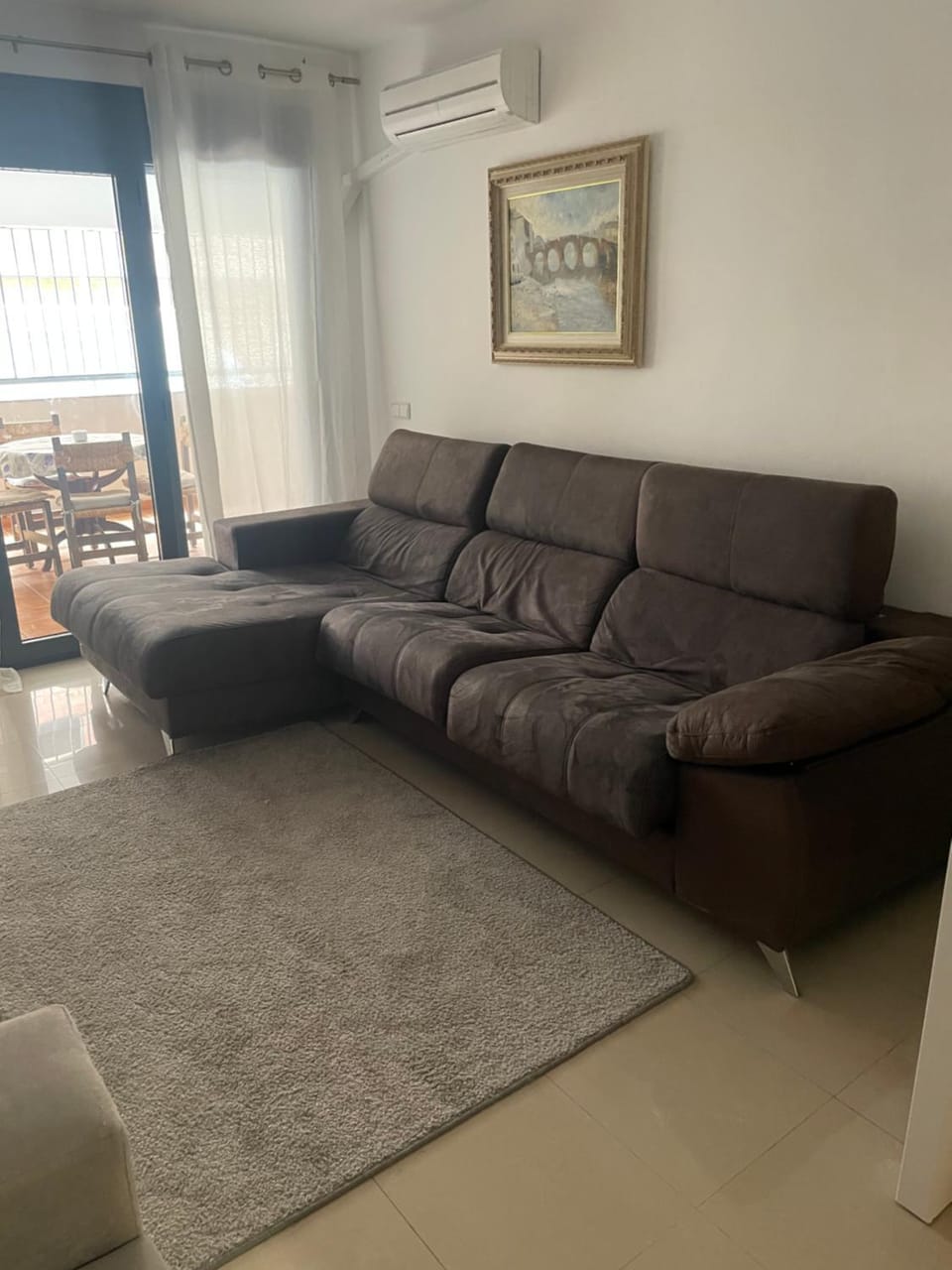 Living room, air conditioner