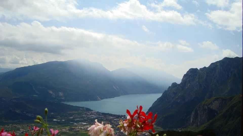 Nearby landmark, Natural landscape, Summer