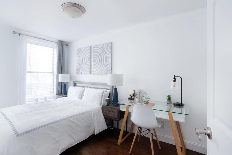 1435-3 3 Bedrooms 2Bath W&D Prime Upper East Apartment in Roosevelt Island