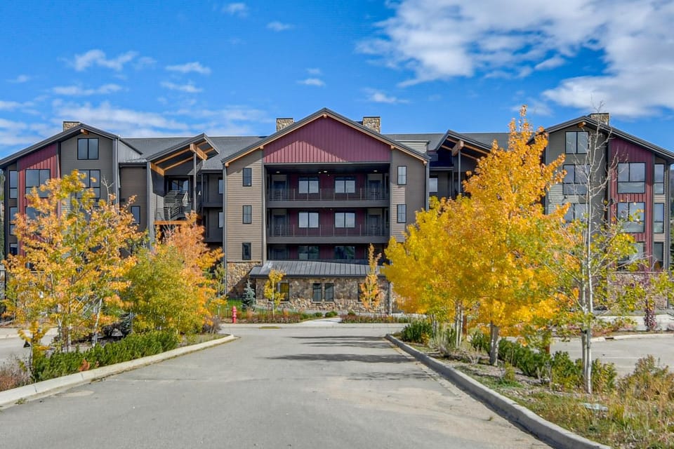 Near Hiking & Biking: Winter Park Mtn-View Haven! House in Fraser
