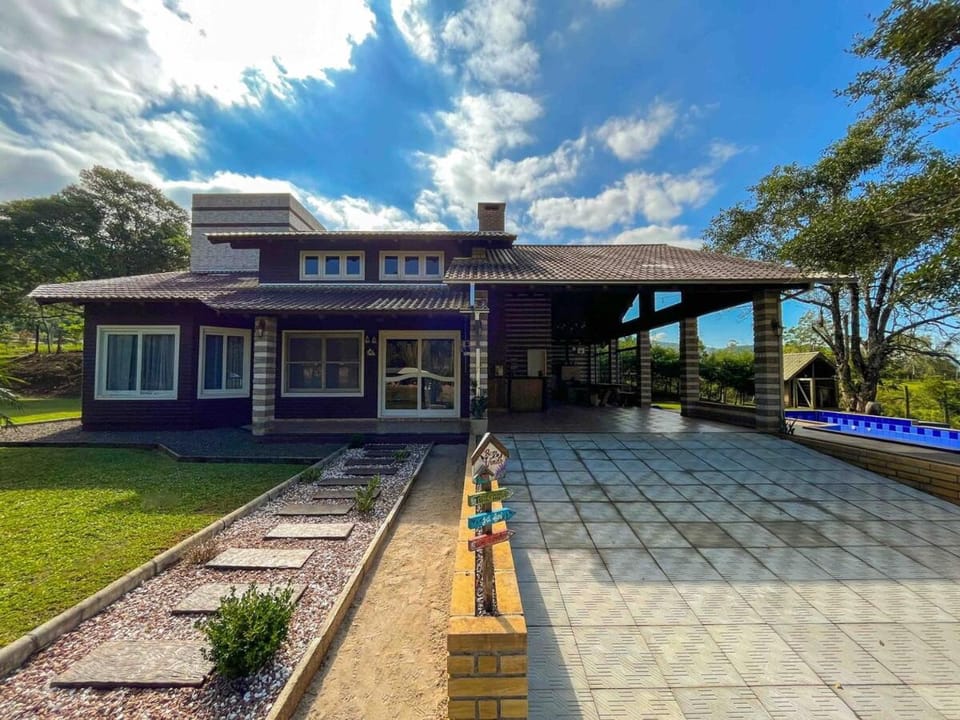 Casa Vale das Laranjeiras Chalet in State of Santa Catarina