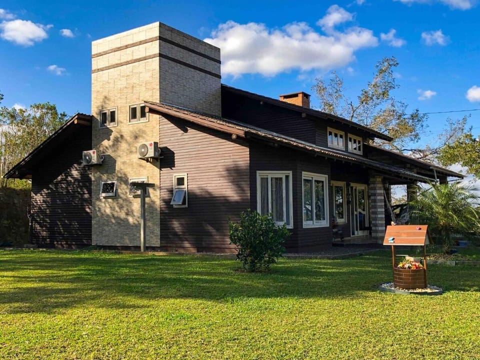 Casa Vale das Laranjeiras Chalet in State of Santa Catarina