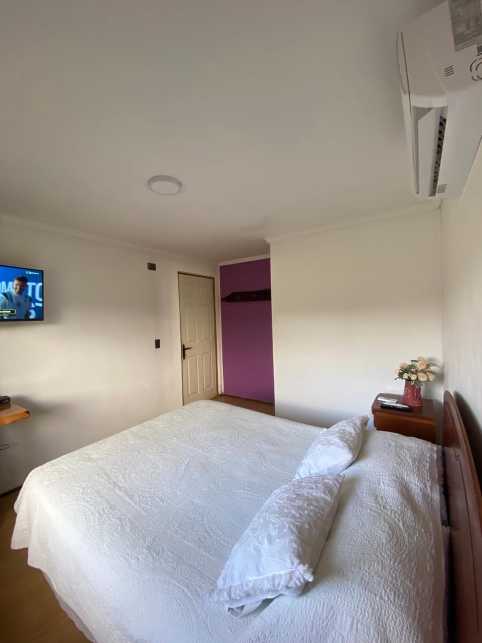 TV and multimedia, Bedroom, air conditioner