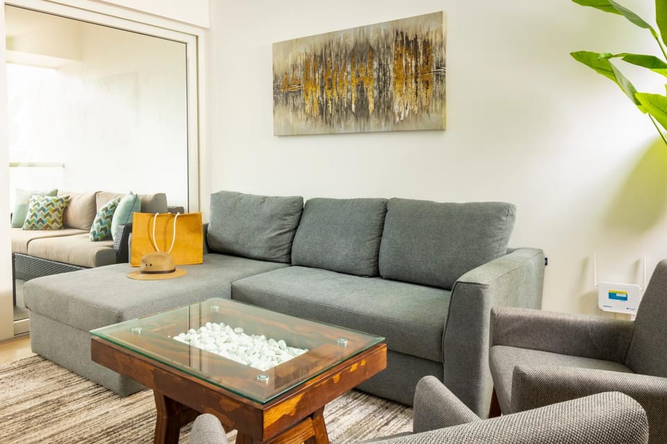 Living room, Seating area