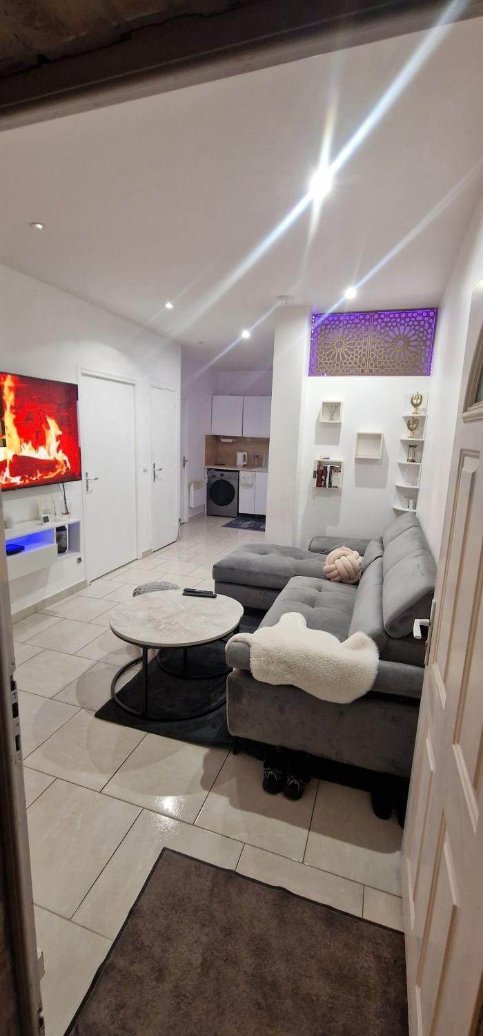 TV and multimedia, Living room