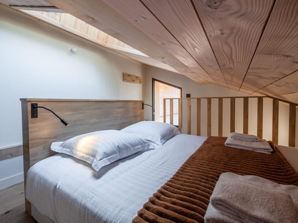 Chalet avec jacuzzi et animaux admis, vue Mont-Blanc - FR-1-343-259 Chalet in Chamonix