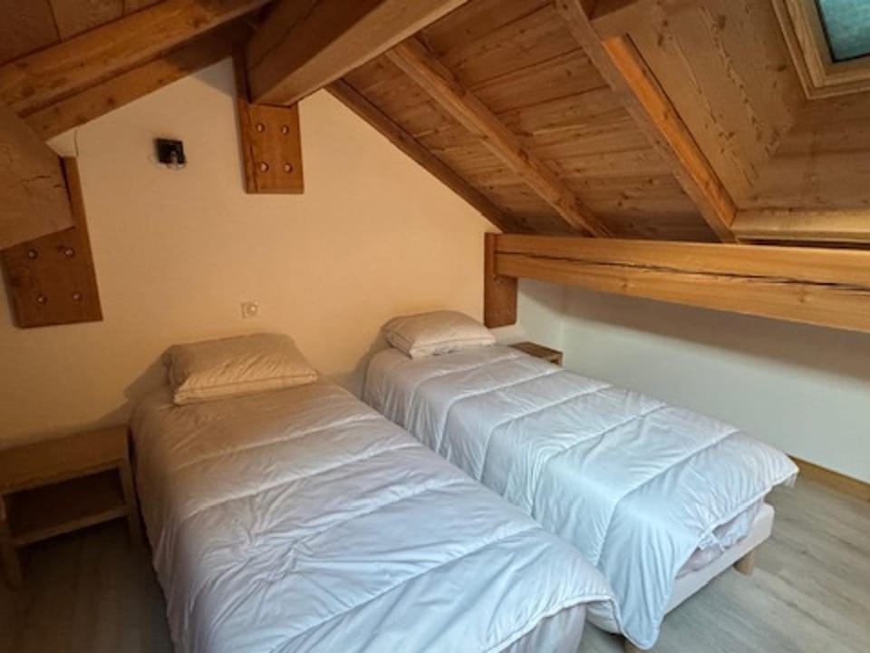 Superbe duplex luxe 6 pers, vue imprenable, parking privé - FR-1-445-214 Apartment in Montgenèvre