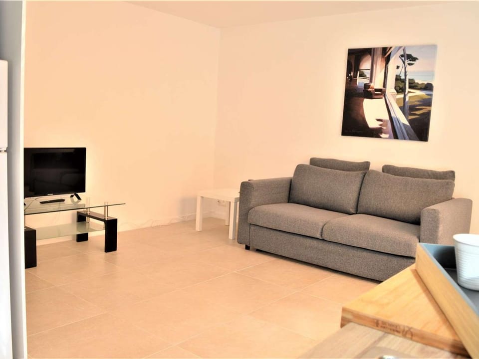 Appartement 2P Climatisé avec Jardin et Parking près de la Mer - FR-1-226B-223 Apartment in Cavalaire-sur-Mer
