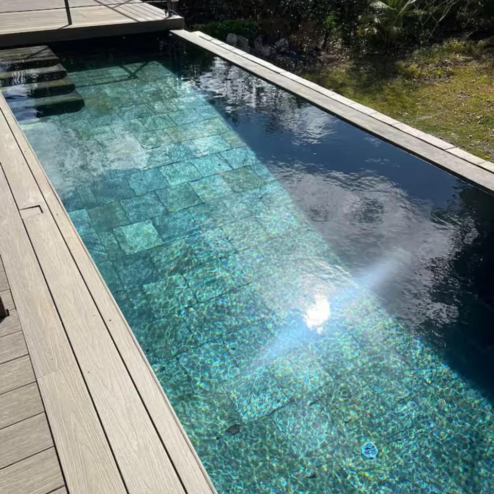 Day, Night, Natural landscape, Garden, Garden view, Garden view, Pool view, Swimming pool, Swimming pool, Sunrise, Parking, sunbed