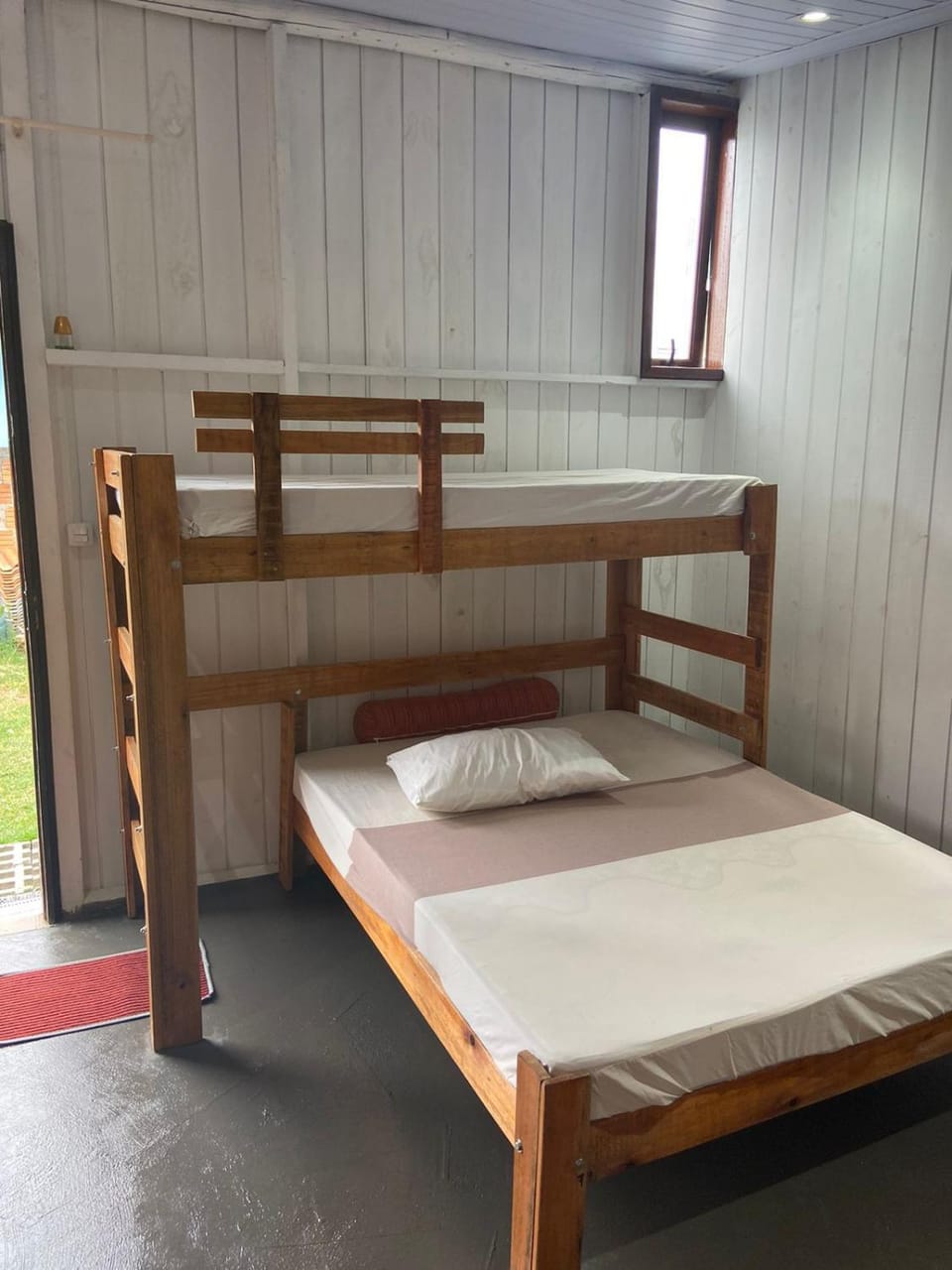 Bed, Photo of the whole room, Bedroom, bunk bed