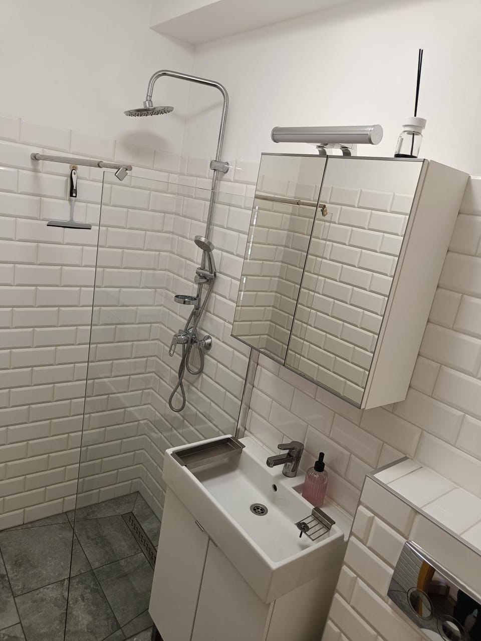 Shower, Bathroom