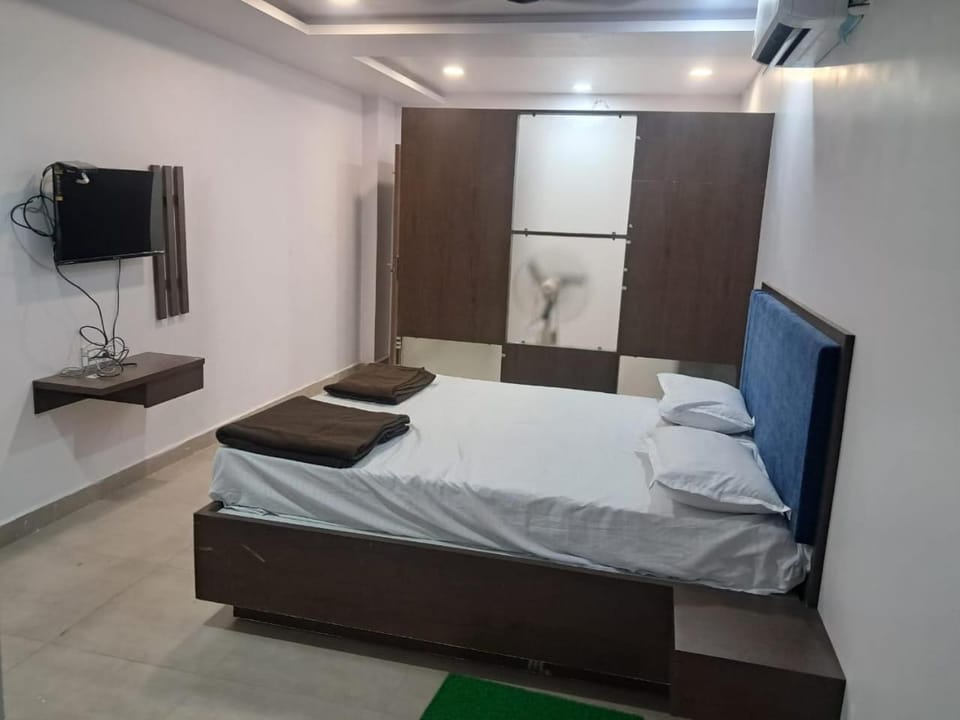 TV and multimedia, Bedroom