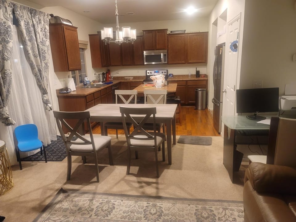 Ram comfort Bed and Breakfast in Aurora