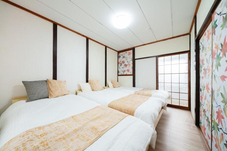 oyadoya gifu ryoge 岐阜駅車10分 駅徒歩圏内 大人数貸切 最大11名 駐車場2台有り Villa in Gifu, Japan
