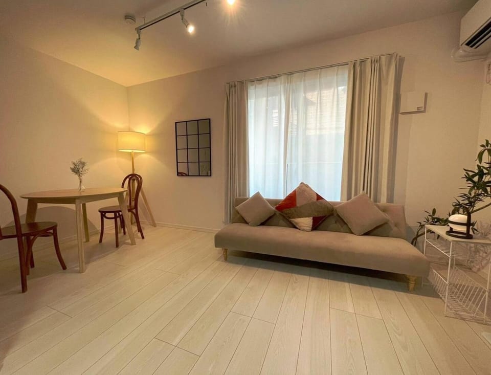 TOKYO Kitasenju A Newly built stylish room!浅草 上野 銀座 秋葉原 渋谷 六本木へ直通 Apartment in Japan
