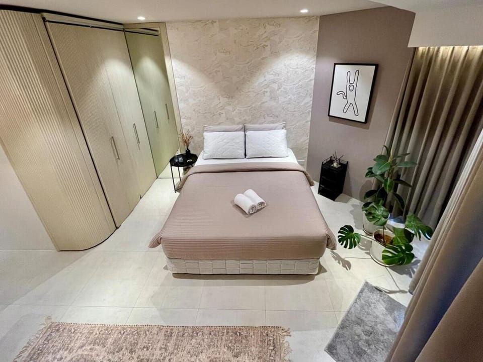 Cozy Apartment with Wifi, Balcony, Washer Apartment in Lapu-Lapu City