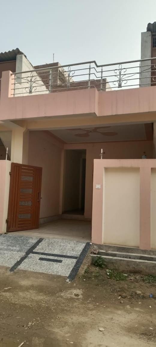 Sangam Kumbh Homestay Triveni River House in Uttar Pradesh