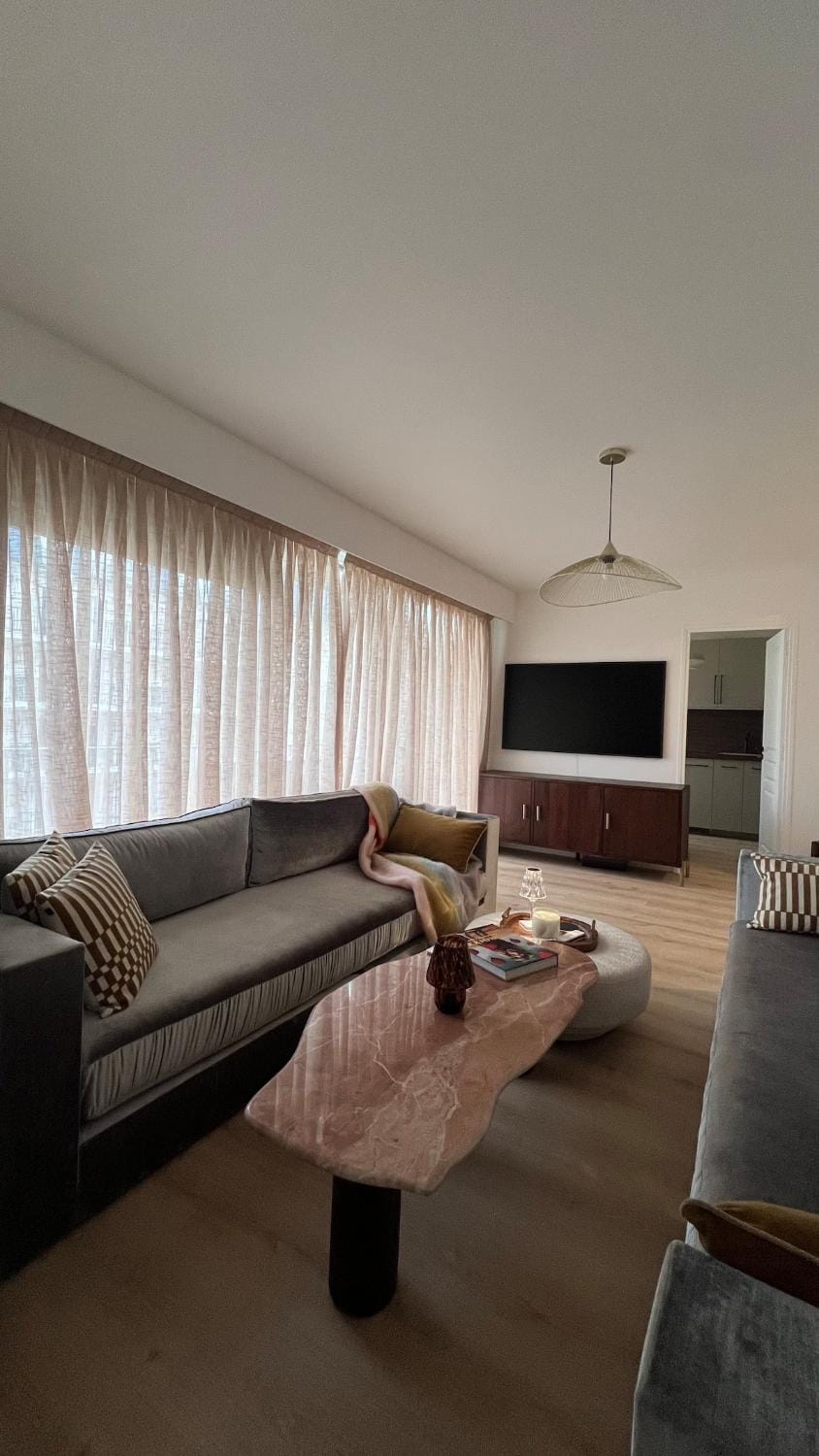 Luxury and comfortable apartment Apartment in Puteaux