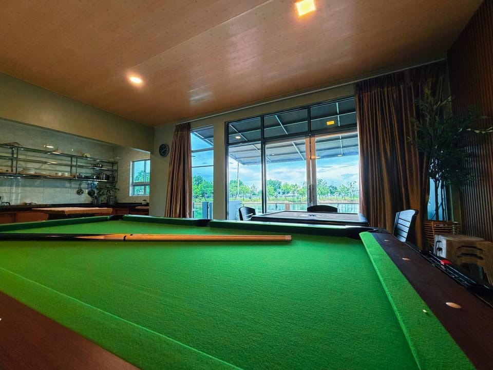 BBQ,Canoe,KTV, Up to 15 Pax, Entire Villa Villa in Riau Islands, Indonesia