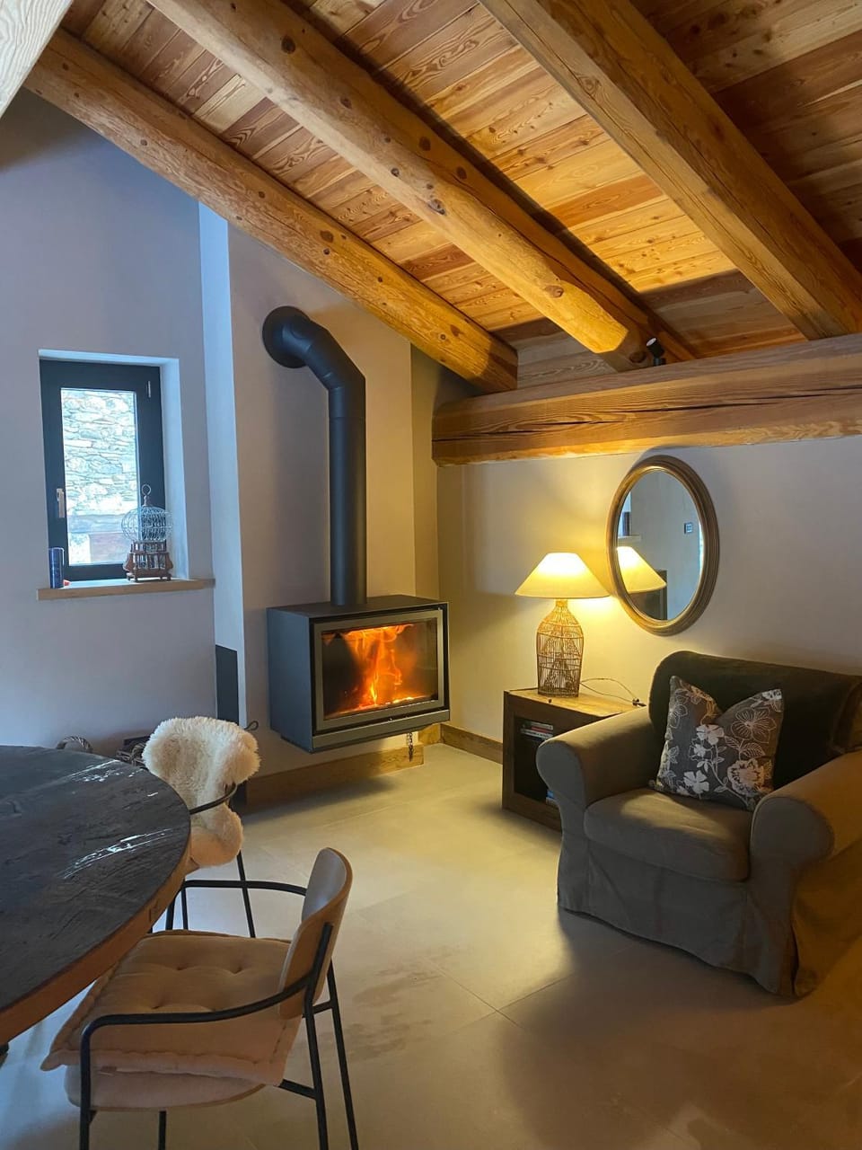 Living room, Seating area