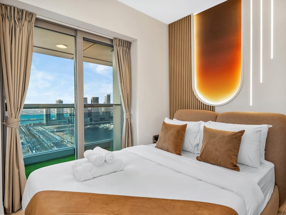 Bed, View (from property/room), Balcony/Terrace, Photo of the whole room, Bedroom, towels