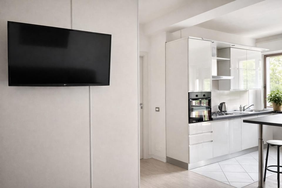 TV and multimedia, Dining area