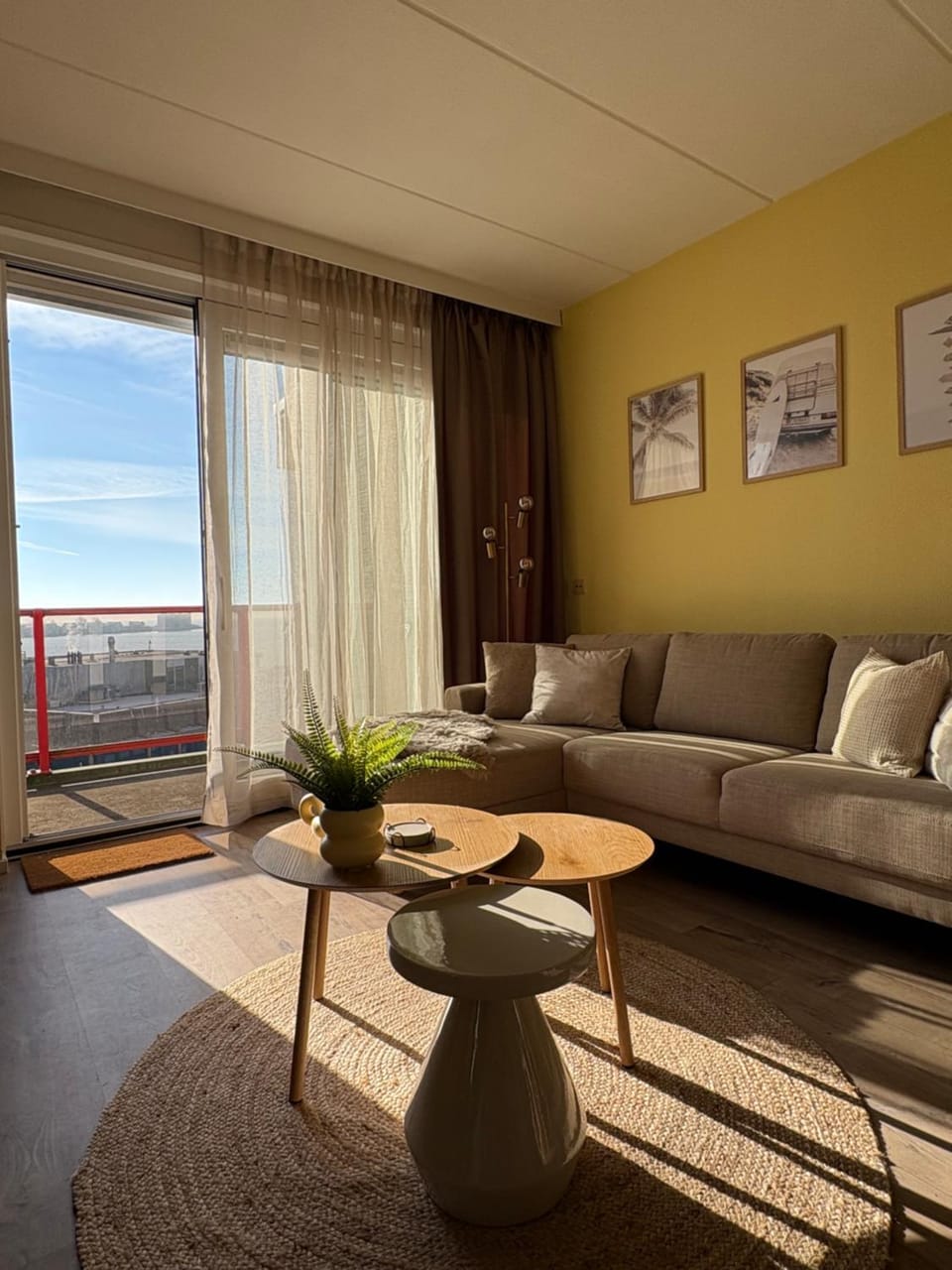 View (from property/room), Balcony/Terrace, Seating area