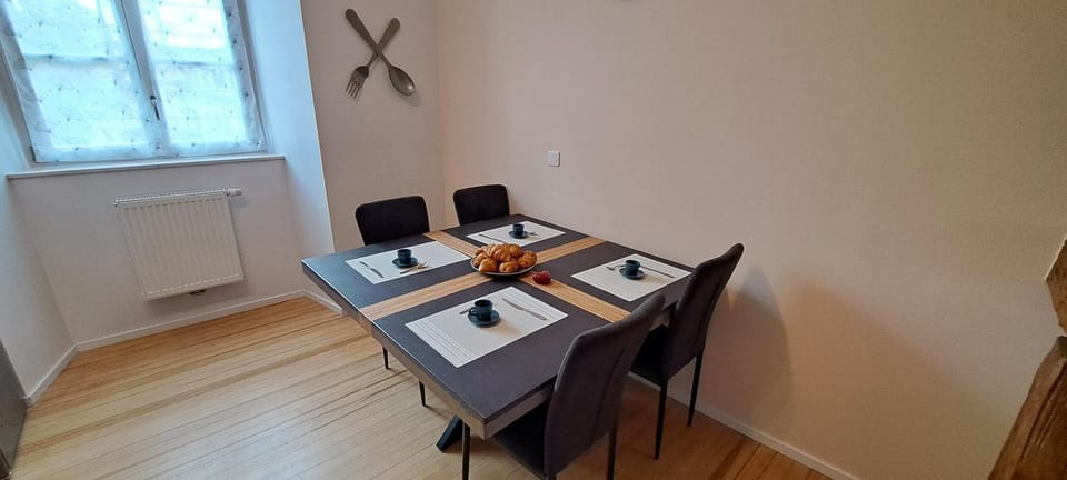 L'Arbre Rose - Parking, Borne VE et Fibre Apartment in Ribeauvillé