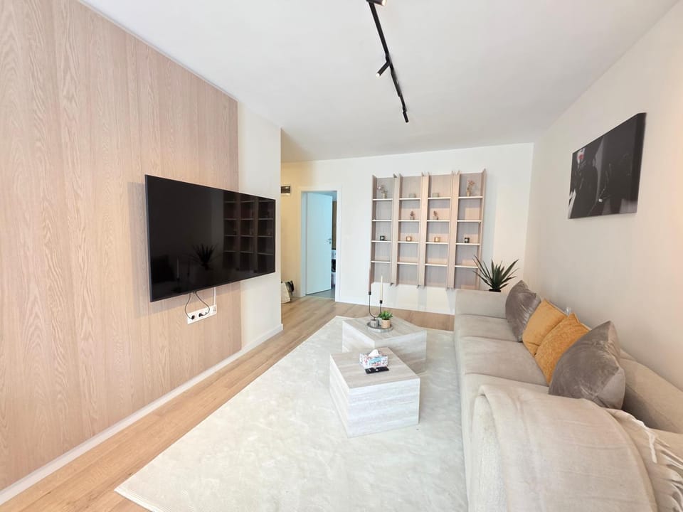 Milan Luxury Apartaments VIII #Târgu Mureș Apartment in Romania