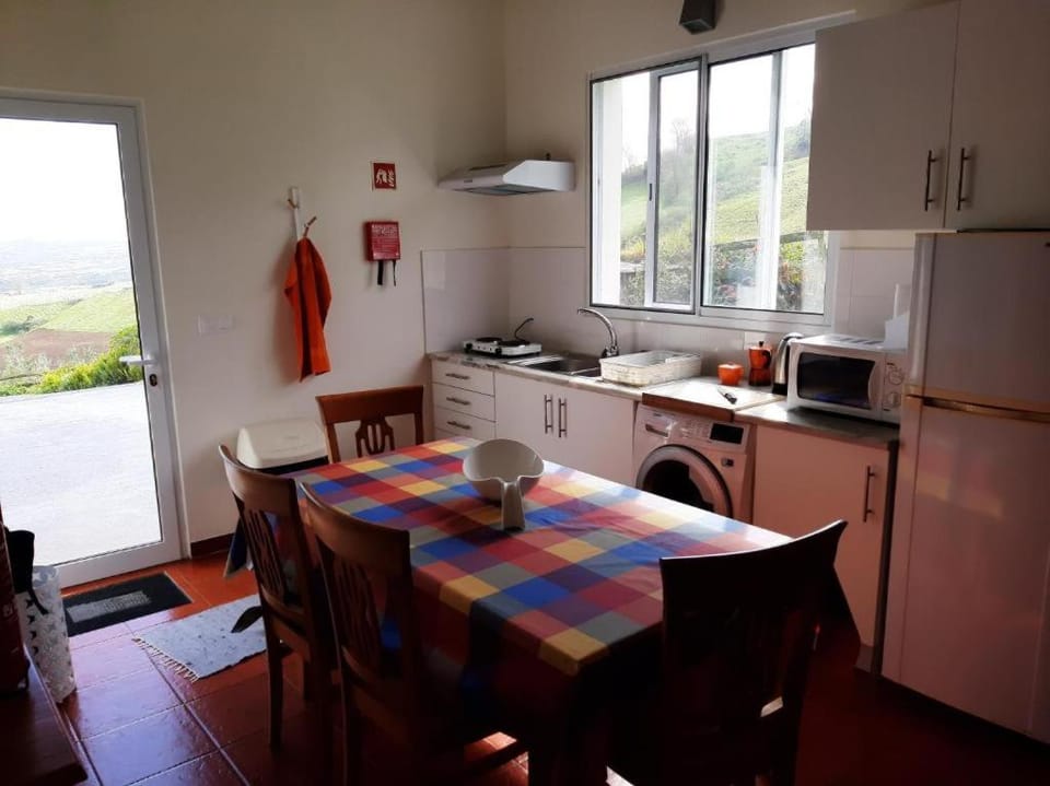 Green and Blue Cottage - Blue Room Vacation rental in Azores District